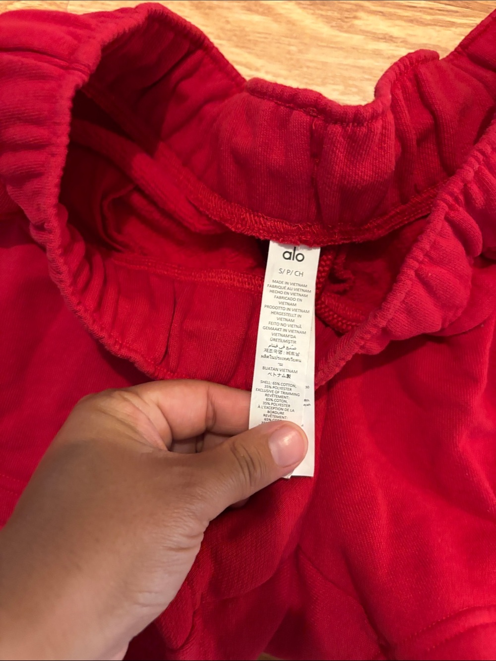 Alo Yoga Accolade Shorts Small - Picture 2 of 8